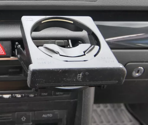 Audi A4 8E B6 B7 Becherhalter Dosenhalter Getränkehalter vorne 8E1862534J