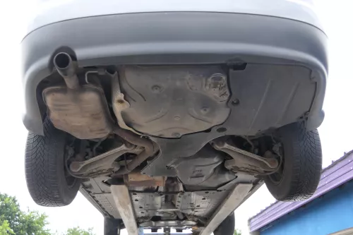 Audi A4 8E B6 Auspuff Endschalldämpfer Endtopf ALT 2,0 96kw Benziner