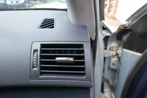 A4 8E B6 B7 Lüftungsdüse Düse Lüftung rechts 8E0820902F 32Q BLAU Lüftungsgitter