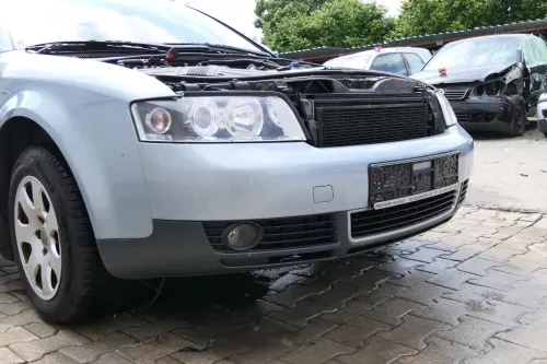 Audi A4 8E B6 Kombi Avant Stoßstange vorne mit Spoiler blau LY7R (181464)