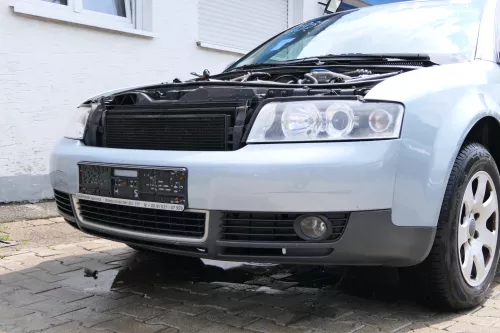 Audi A4 8E B6 Kombi Avant Stoßstange vorne mit Spoiler blau LY7R (181464)