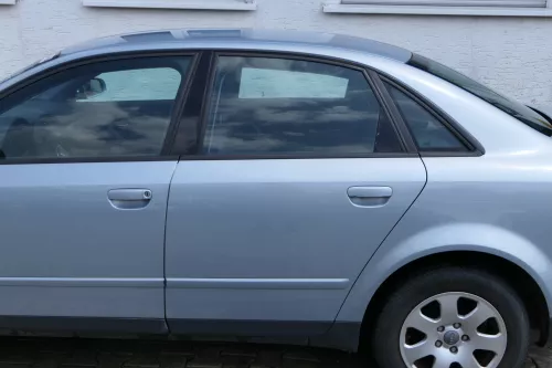 A4 B6 8E Türblatt Tür hinten links blau LY7R