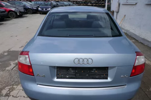 Audi A4 8E B6 Limousine Stoßstange hinten mit Spoiler blau LY7R (181469)