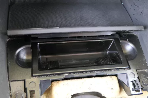 Audi A4 B6 8E Aschenbecher vorne 8E0857951H 4PK schwarz (181501)