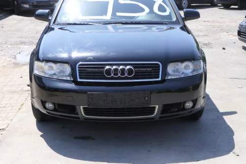 Audi A4 8E B6 Kombi Avant Stoßstange vorne mit Spoiler schwarz LY9B (181510)