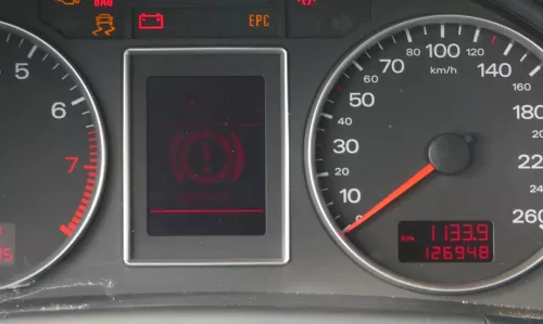 Audi A4 8E B7 Tacho Tachometer Kombiinstrument 8E0920901G 126.000KM TDI Diesel (181560)