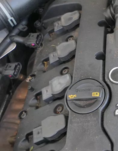 4x Audi A4 8E B6 B7 Zündspule 2,0 96kw ALT 06A905115D   1,8 BFB