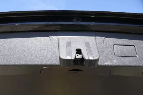 Passat 3G B8 Touran Arteon Heckschloß Schloß unten an Heckklappe Fanghaken