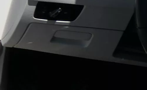 VW Passat 3C B8 3G Handschuhfach Deckel Klappe weiß St. Tropez LINKS