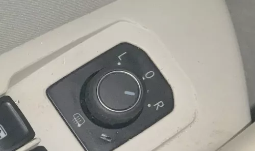VW Passat 3CB8 3G ektrischer Schalter Spiegel vorne links Spiegelschalter
