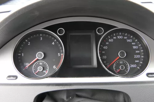 Passat 3C Mittelkonsole Verkleidung Klappe Abdeckung Dekor silber matt chrom Asc (181906)