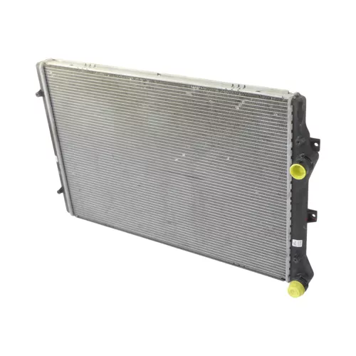 VW Passat 3C B7 Wwasserkühler Kühler 5K0121251J (181933)