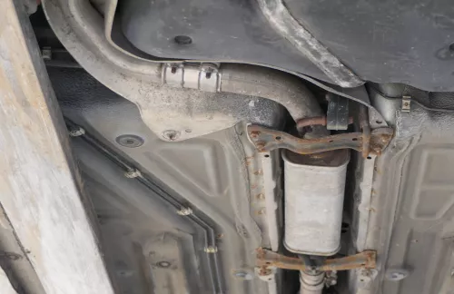 VW Lupo 6X Auspuff hinten Endschalldämpfer + Mittelschalldämpfer 1,7 SDI AKU (182075)