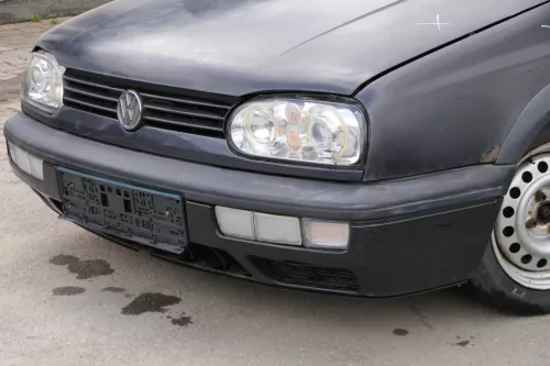 VW Golf 3 auch Cabrio Stoßstange vorne Stoßfänger vorn schwarz (182146)