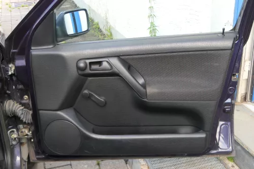 VW Golf 3 1H 4/5-Türer Türverkleidung Verkleidung Tür vorne rechts schwarz