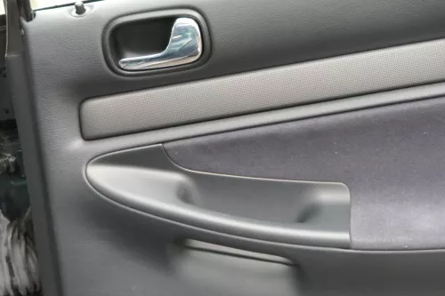 1x Audi A4 B5 Türverkleidung Verkleidung Tür hinten rechts Griff Öffner (182211)