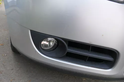 1x Skoda Fabia 5J Nebelscheinwerfer Nebelleuchte rechts+ Gitter Blende Abdeckung