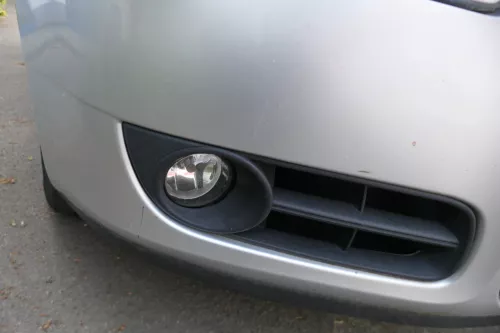 1x Skoda Fabia 5J Nebelscheinwerfer Nebelleuchte rechts+ Gitter Blende Abdeckung