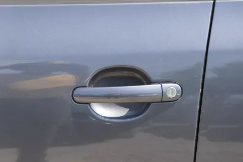 Fabia 5J Kombi + Limo Tür vorne links Fahrertür - grau LF8J -ohne Anbauteile (182246)