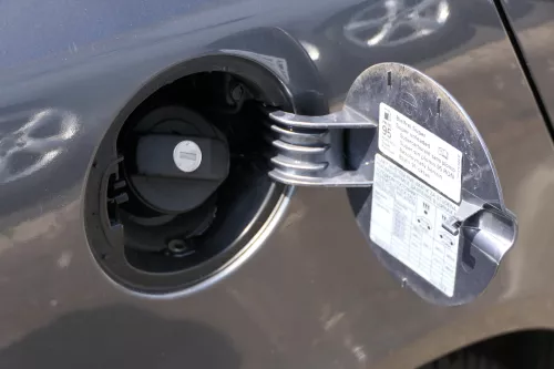 Skoda Fabia 5J Combi Kombi Tankdeckel Deckel Tank Tankverschluß grau LF8J (182250)