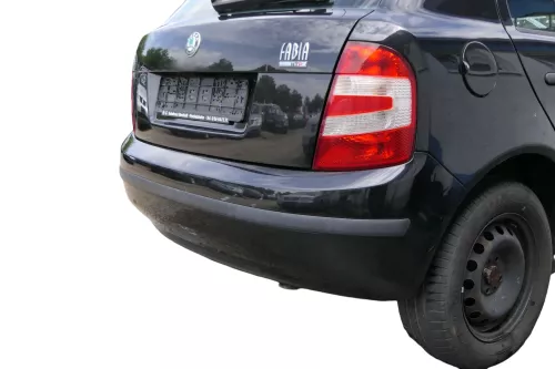 Skoda Fabia 6Y Schrägheck Stoßstange hinten Heckstoßstange schwarz LF9R (182298)