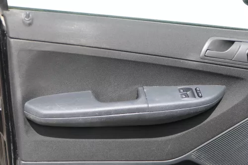 1x Fabia 6Y Kombi Türverkleidung Verkleidung Tür vorne links schwarz onyx (182301)