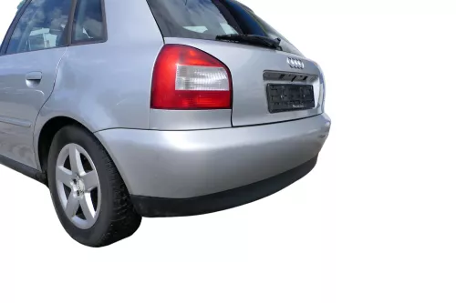 Audi A3 8L Stoßstange Heckstoßstange hinten silber LY7W