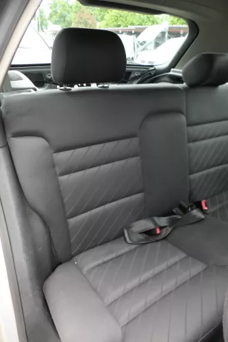 A3 8L Sitz Sitze hint Rückbank Rücksitzbank Sitzfläche Sportsitz Sport schwarz (182352)