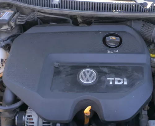 VW Polo 9N Motorabdeckung Abdeckung Motor Blende 1.9 TDI AXR ATD ASZ BLT