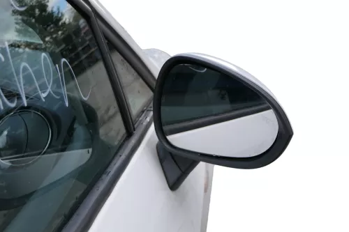 Seat Ibiza 6J elektrischer elektrisch Spiegel Außenspiegel rechts weiß LB9A