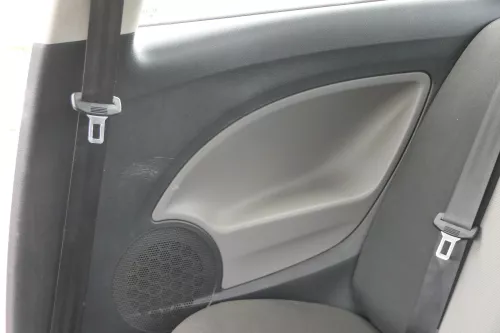Seat Ibiza 6J Verkleidung hinten rechts 2/3-Türer Seite - schwarz / grau