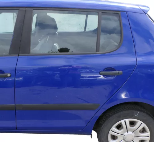 Skoda Fabia 5J Limousine Tür hinten links blau LF5W - ohne Anbauteile