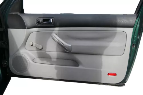1x VW Golf 4 Türverkleidung Verkleidung Tür vorne rechts grau 2/3-Türer