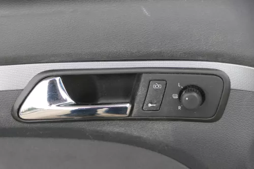 VW Touran 1x Türverkleidung Verkleidung Tür vorne links - anthrazit (182601)