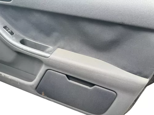 1x Audi A3 8L Türverkleidung Verkleidung Tür vorne rechts 2/3-Türer onyx/schiefe (182766)