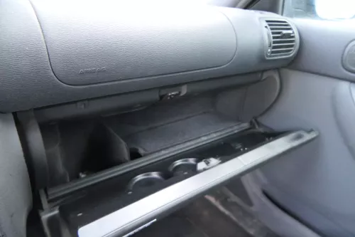 Audi A3 8L Handschuhfach Klappe 8L1857095 soul schwarz Facelift Quattro (182771)