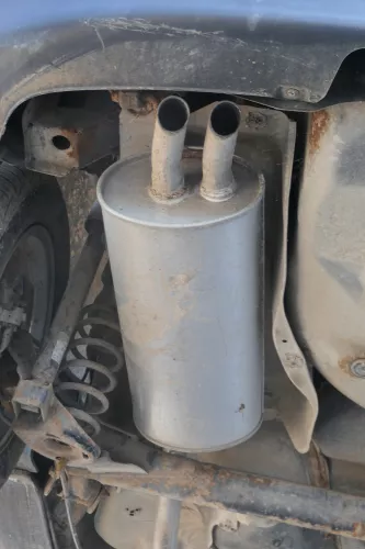 Audi A3 8L Auspuff Endschalldämpfer hinten 1,8 AGN APG 92kw V5 Mittelschalldämpf