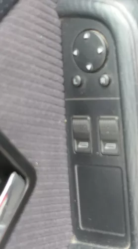 Audi 80 8C ektrischer Fensterheber Schalter vorne links + Spiegelschalter
