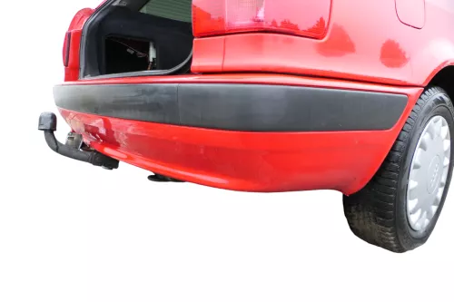 Audi 80 8C Kombi Avant Stoßstange hinten Spoiler rot LY3H (182828)