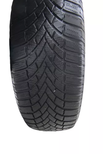 4x A4 B5 A6 4B Passat 3BG Felgen Reifen Winterreifen M+S 195/65 R15 91T 5-6mm (182934)
