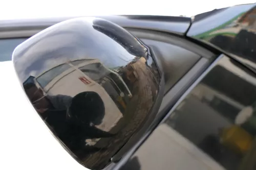 VW Lupo Arosa mechanischer manueller Außenspiegel rechts schwarz L041 (182980)