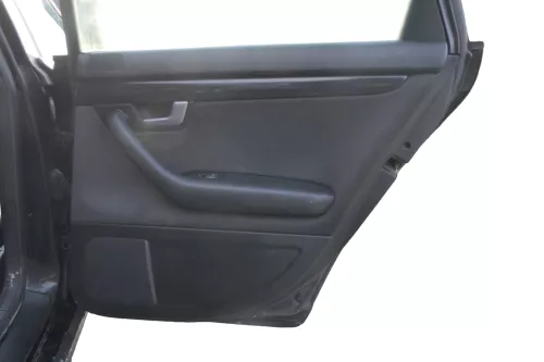 1x A4 8E B6 Türverkleidung Verkleidung Tür hinten rechts schwarz soul