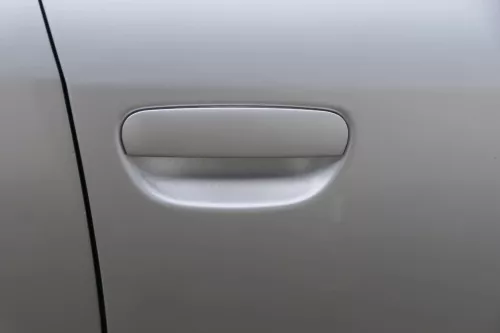 Audi A6 4B C5 Tür nur Türblatt vorne rechts Beifahrertür silber grau LY7W (183044)