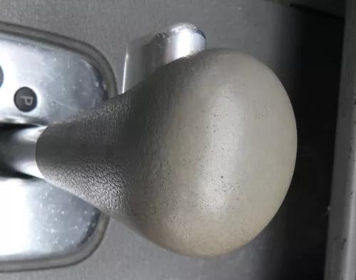 Audi A6 4B Griff Knopf Automatik Schaltknauf Schalthebel Leder swing dunkelgrau