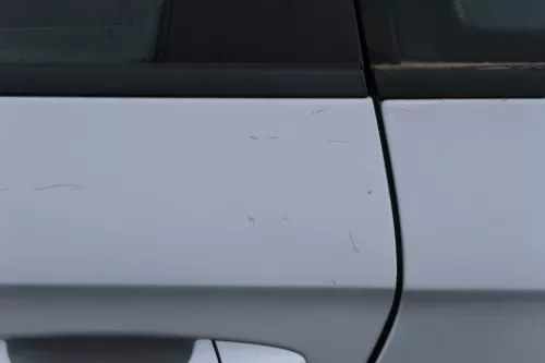 VW Passat 3C Kombi Variant Tür hinten links silber LA7W -OHNE Anbauteile c (183096)