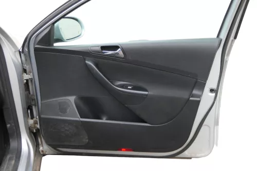 1x VW Passat 3C Variant Türverkleidung Verkleidung Tür vorne rechts schwarz