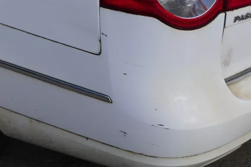 VW Passat 3C Kombi Stoßstange hinten Heckstoßstange Stoßfänger weiß LB9A (183123)