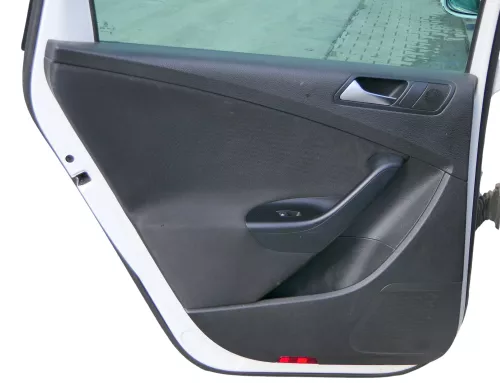 1x VW Passat 3C Variant Türverkleidung Verkleidung Tür hinten links schwarz