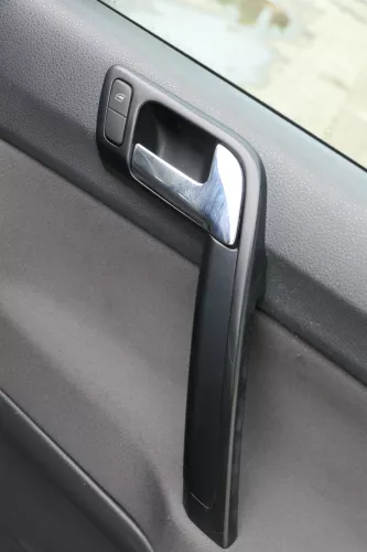 1x VW Polo 9N 9N3 Türverkleidung Verkleidung Tür vorne rechts 4/5-Türer dunkel (183204)