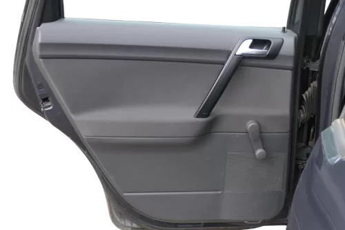 1x VW Polo 9N 9N3 Türverkleidung Verkleidung Tür hinten links 4/5-Türer dunkel 
